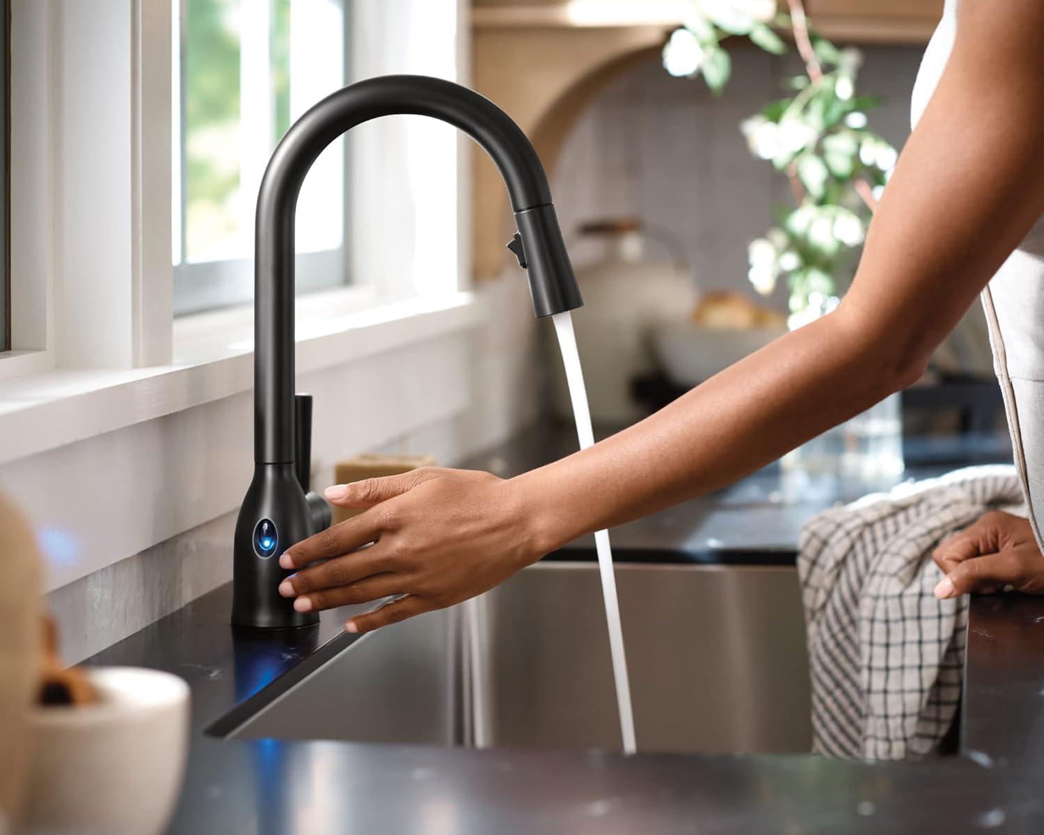 image:imageMoen Adler Chrome Motionsense Wave Sensor Touchless One Handle Pulldown Kitchen Faucet Featuring Power Clean 87233EWCMatte Black