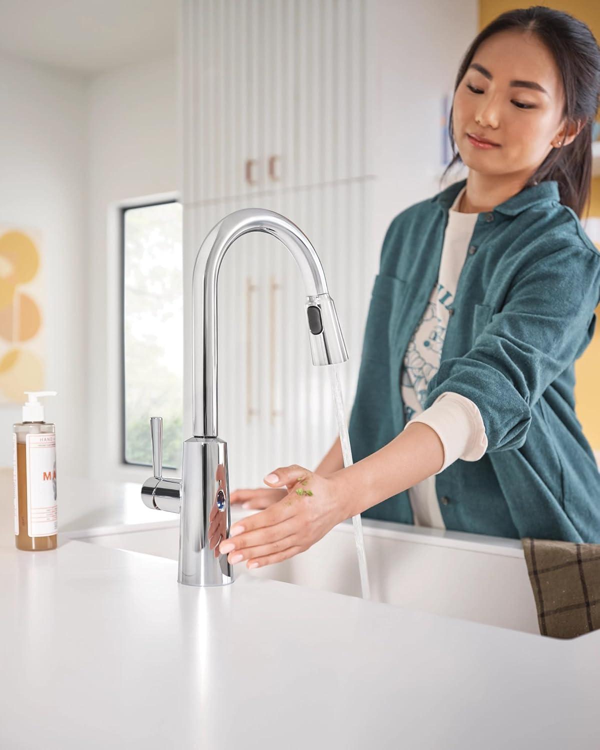 image:imageMoen Riley Matte Black Motionsense Wave Sensor Touchless One Handle Pulldown Kitchen Faucet Featuring Power Clean 7402EWBLChrome